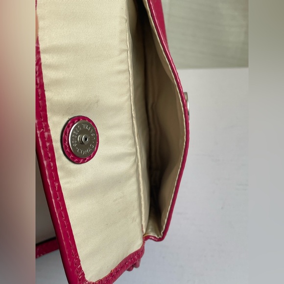 Coach 1941 Peyton Patent Leather Wristlet Zip Around Wallet Magenta Pink Coach - Picture 11 of 17